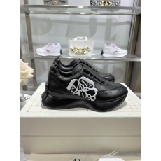 Alexander Mcqueen Low Shoes